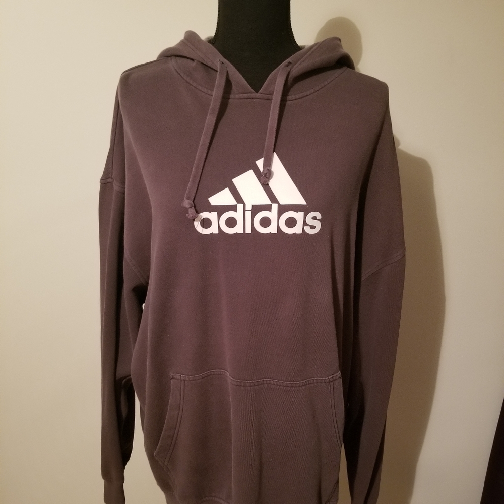Adidas Sweatshirt